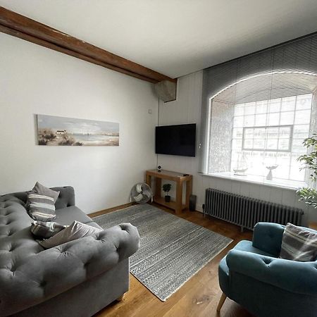 Cozy Coastal Apartment Plymouth Luaran gambar