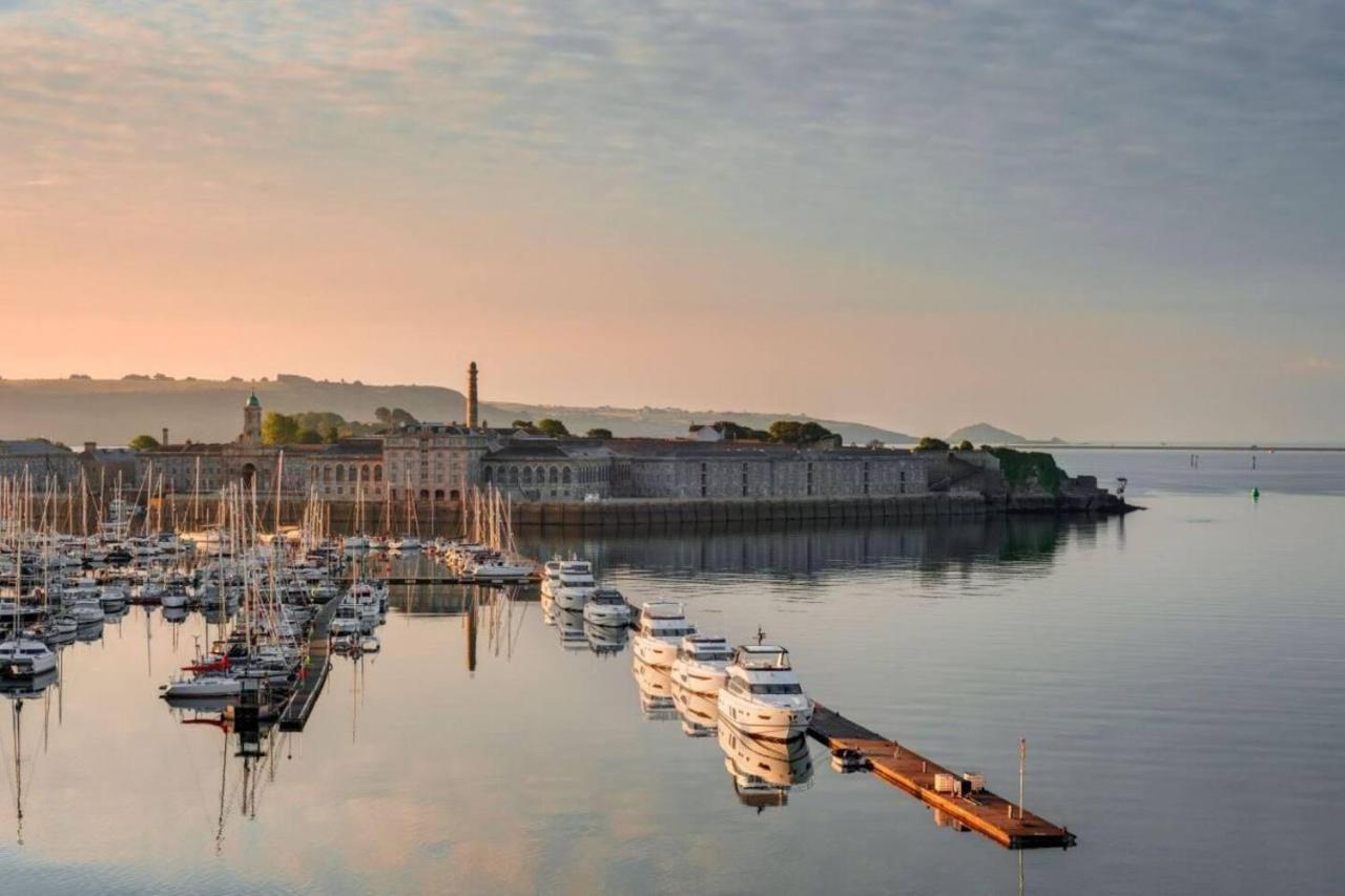 Cozy Coastal Apartment Plymouth Luaran gambar