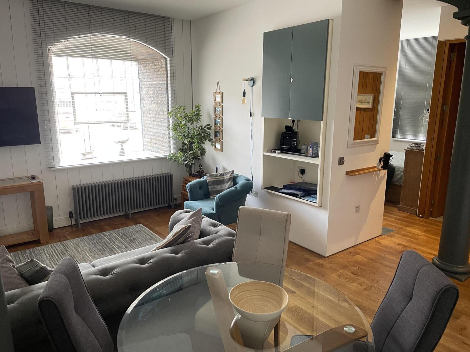 Cozy Coastal Apartment Plymouth Luaran gambar